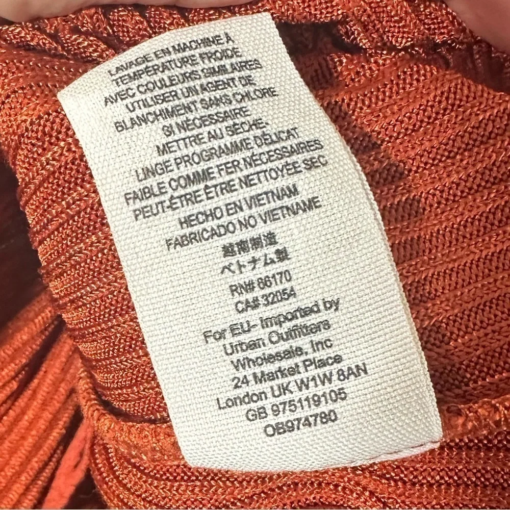 Free People no excuses cropped top in terracotta size XS